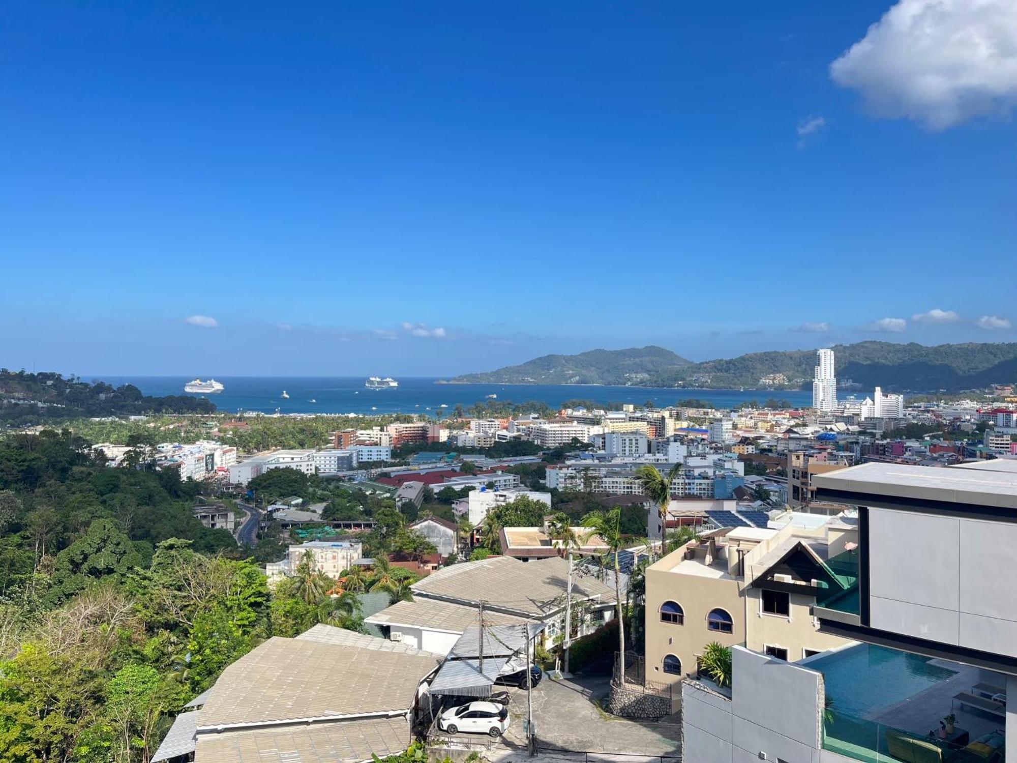 รีสอร์ท ป่าตอง เบย์ ฮิลล์ รีสอร์ต Patong
